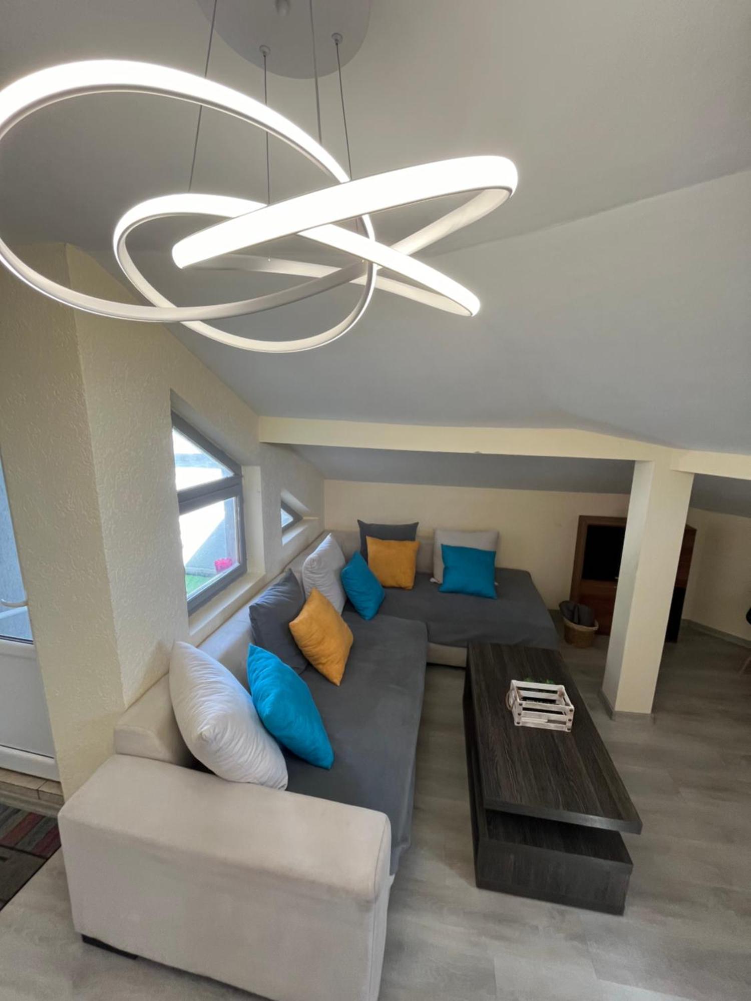 Apartment Happy Holiday Lazur Burgas ภายนอก รูปภาพ